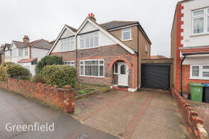 102, Hook Rise North, Tolworth KT6 7JU