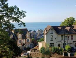 Flat 5, 80, Mitchell Avenue, Ventnor PO38 1DS