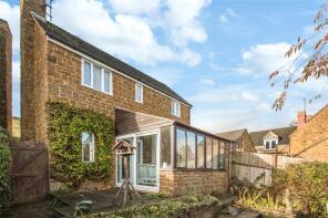 Cornerstones, Bell Street, Banbury OX15 6DB