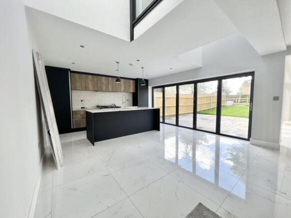Open plan kitchen breakfast diner