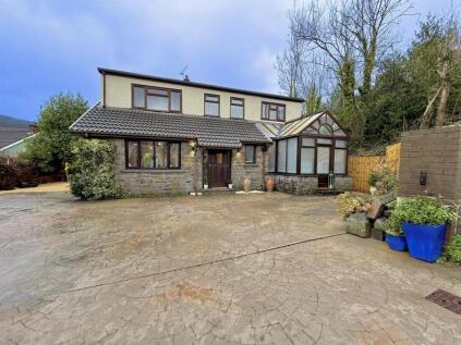 Abercynon, Mountain Ash
