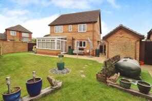 22, Barrell Close, Colchester CO7 7GD