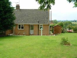 16, Oxhey Rise, Banbury OX15 4JY