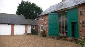 Blaxland Barn, Fordwich Farm, High Street, Fordwich CT2 0DX