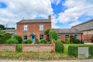 Bristows Farm House, Chequers Street, Norwich NR12 9JX