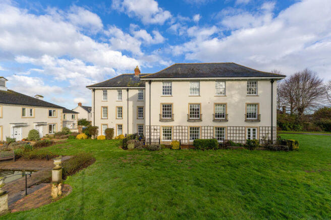 3 Fullands House