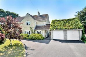 Ayres House, Church Path, Queen Camel, Yeovil BA22 7PA