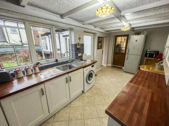 Kitchen/Dining Room