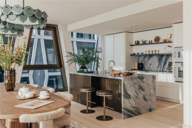 Kitchen/Dining Area