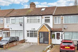 108, Rushden Gardens, Clayhall, Ilford IG5 0BW