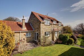 2, Moor Lane, Aislaby, Whitby YO21 1AX