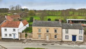 5 Lawn House, Main Street, York YO43 4UF