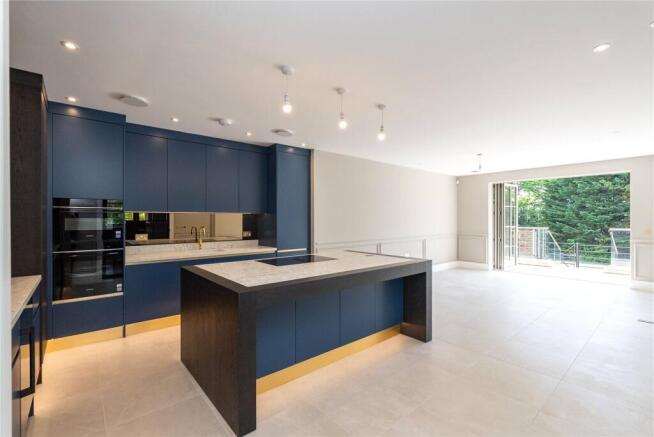 Kitchen/Dining