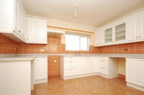 8, Y Berthlog, Holywell CH8 9BW