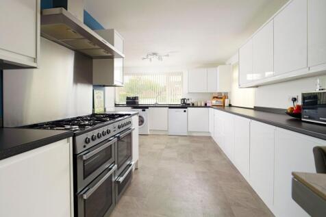 Canterbury Road, Etchinghill, CT18