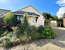 2, Clearbury Close, Salisbury SP5 4NX