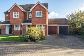 22, Old School Place, Lingfield RH7 6AS