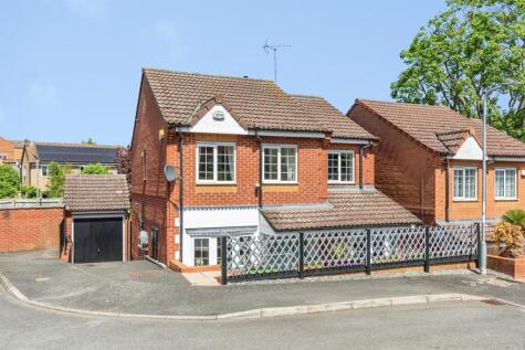 Fernmoor Drive, Irthlingborough, WELLINGBOROUGH
