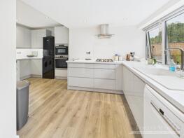 13, St Michaels Close, Stoke St Michael, Radstock BA3 5LF