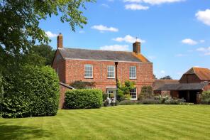 Lower Manor, Main Street, East Hanney, Wantage OX12 0HX