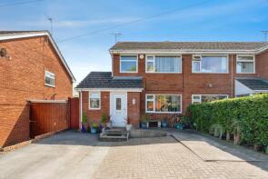 8, Oak Drive, Mold CH7 4UD