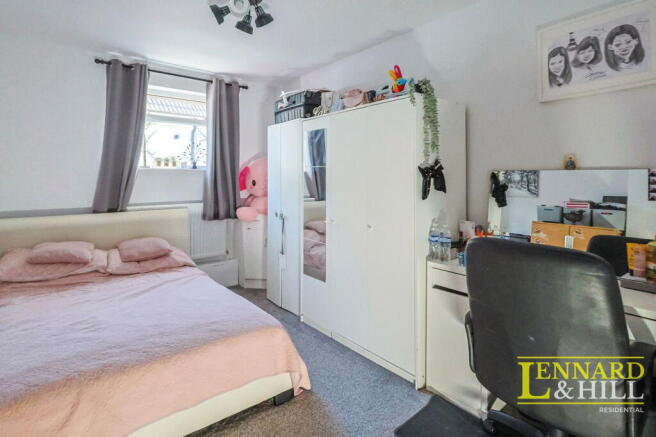 Photo 3