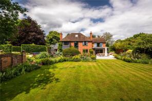 Pennyford House, Stoke Row Road, Peppard Common, Henley-on-thames RG9 5JE