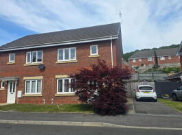 19, Maes Yr Ysgol, Swansea SA8 4JS