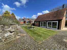 3, Grove Croft, Hampton On The Hill, Warwick CV35 8RJ