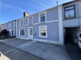 22, Towy Terrace, Heol Cennen, Ffairfach, Llandeilo SA19 6ST