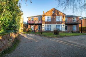 Flat 2, Lynacre Court, Summer Hill, Harbledown CT2 8ND