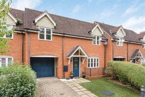 7, Noahs Court Gardens, Hertford SG13 8FD