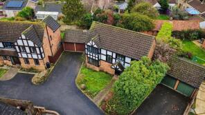 30, Hill House Gardens, Wellingborough NN9 6QH