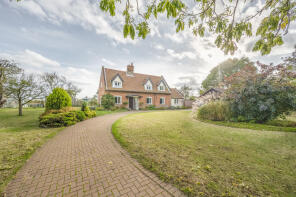 Greenways, Mill Road, Beccles NR34 0BA