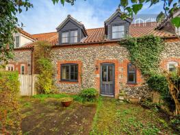 Midway Cottage, Cattons Drift, The Green, Felbrigg NR11 8PN