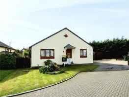 9, Beech Road, Torrington EX38 8HZ