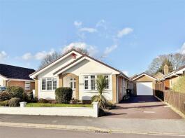 10, West Avenue, Wimborne BH21 6YZ