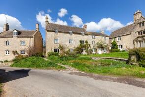 Pool House, Westhall Hill, Fulbrook, Burford OX18 4BJ