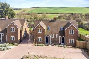 10, Forge Close, Brighton BN45 7BJ