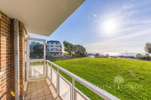 B4, Elizabeth Court, Grove Road, Bournemouth BH1 3DR