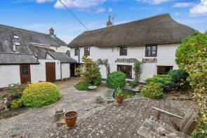 Pound Cottage, Lane Past Suncrest, Okehampton EX20 3NN