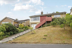 17, Glen Park Crescent, Kingscourt, Stroud GL5 5DT