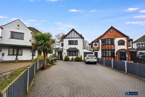Castellan Avenue, Gidea Park, Romford, RM2
