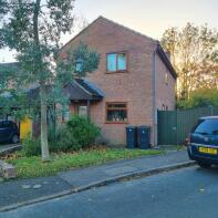 16, Middlefield Drive, Stowmarket IP14 3AH