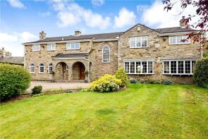 3, Manor Garth, Ledsham, Leeds LS25 5LZ