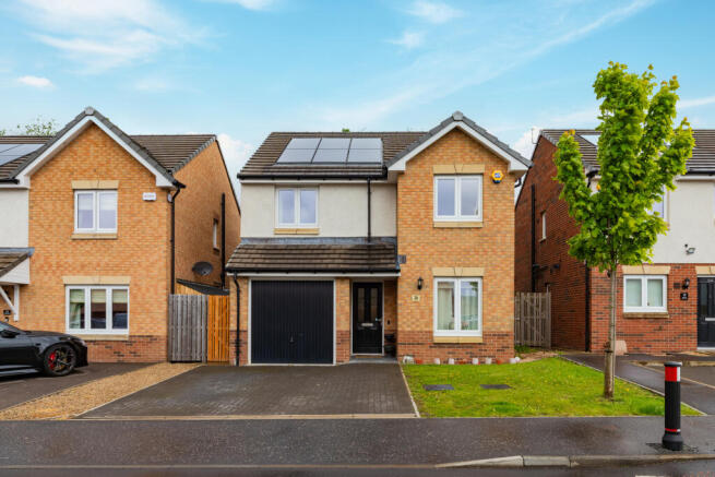 30 Minton avenue Hawkhead gardens Paisley PA2 7F
