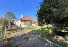 123, High Road, Wortwell IP20 0EN
