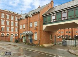 36 Waterloo Court, Barngate Street, Leek ST13 8AP