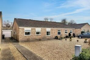 19, Wellfields Drive, Bridport DT6 3HJ