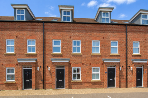 Normandy Drive, Aldershot, GU11 4BZ